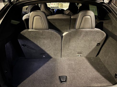 Used 2018 Tesla Model X 100D image 7