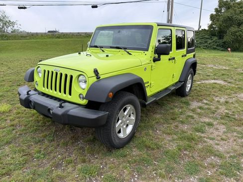 Used 2016 Jeep Wrangler Unlimited Sport w/ Quick Order Package 24S AWD/4WD image 9
