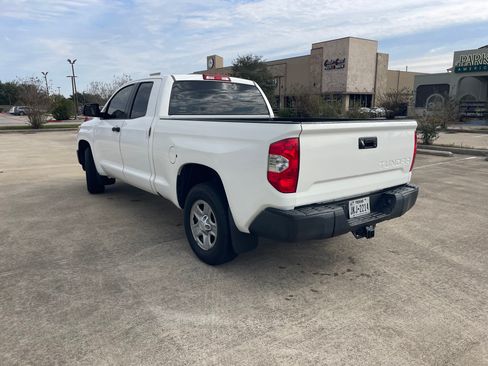 Used 2014 Toyota Tundra SR image 5