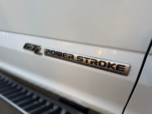 Used 2020 Ford F250 XL w/ STX Appearance Package image 9