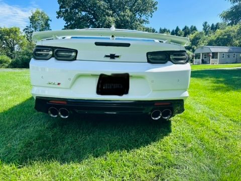 Used 2019 Chevrolet Camaro ZL1 RWD image 5