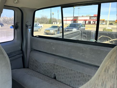 Used 1999 Ford F250 4x4 SuperCab Super Duty image 8