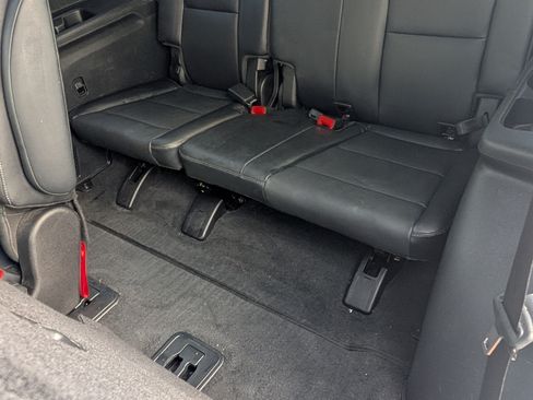 Used 2022 Kia Telluride EX w/ EX Premium Package image 12