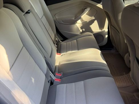 Used 2013 Ford Escape SE FWD image 21