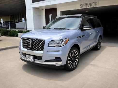 Used 2022 Lincoln Navigator L Black Label AWD/4WD image 5