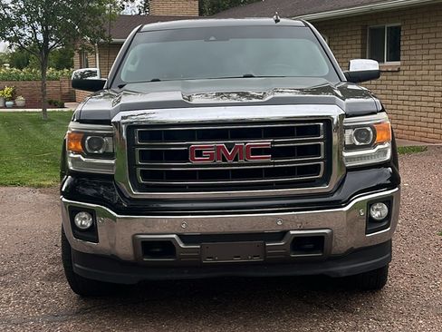 Used 2014 GMC Sierra 1500 SLT w/ SLT Crew Cab Value Package AWD/4WD image 2
