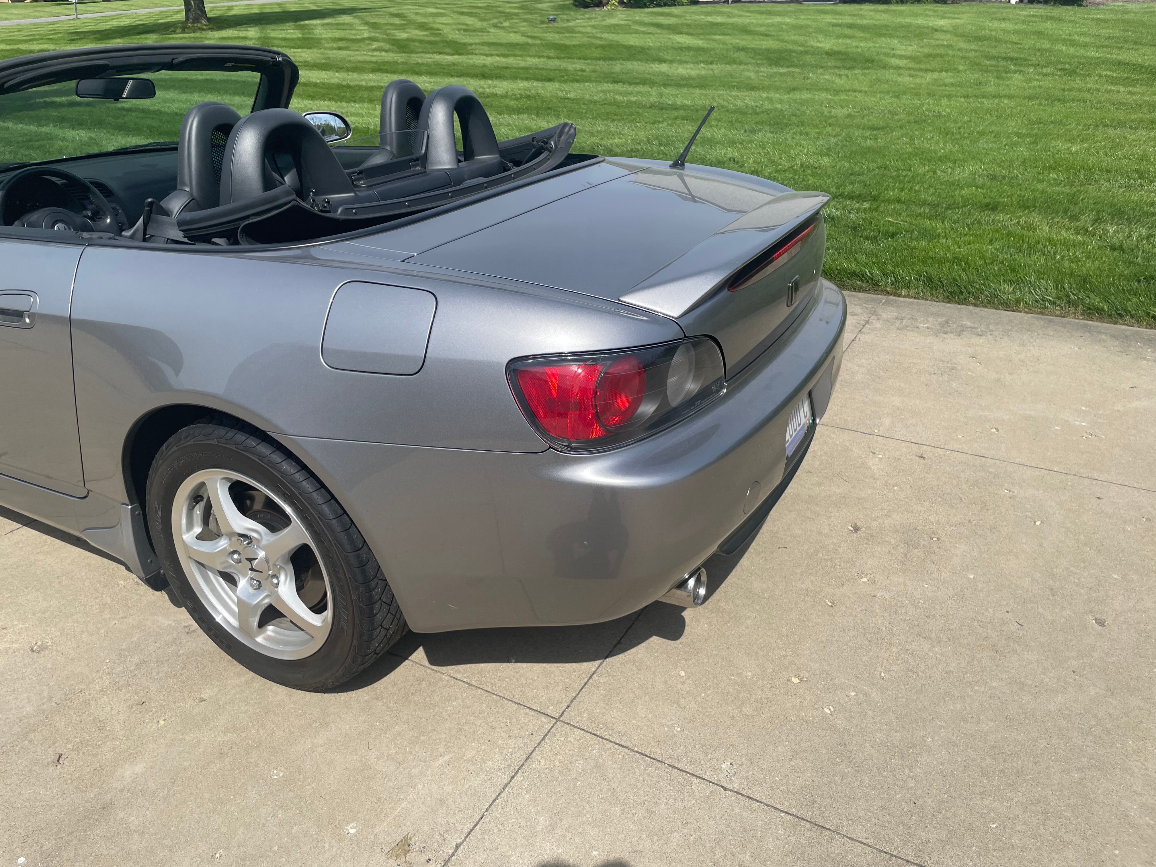 Used 2000 Honda S2000 image 11