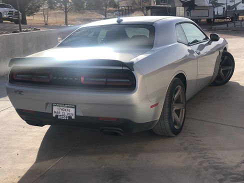 Used 2019 Dodge Challenger SRT Hellcat Redeye image 12
