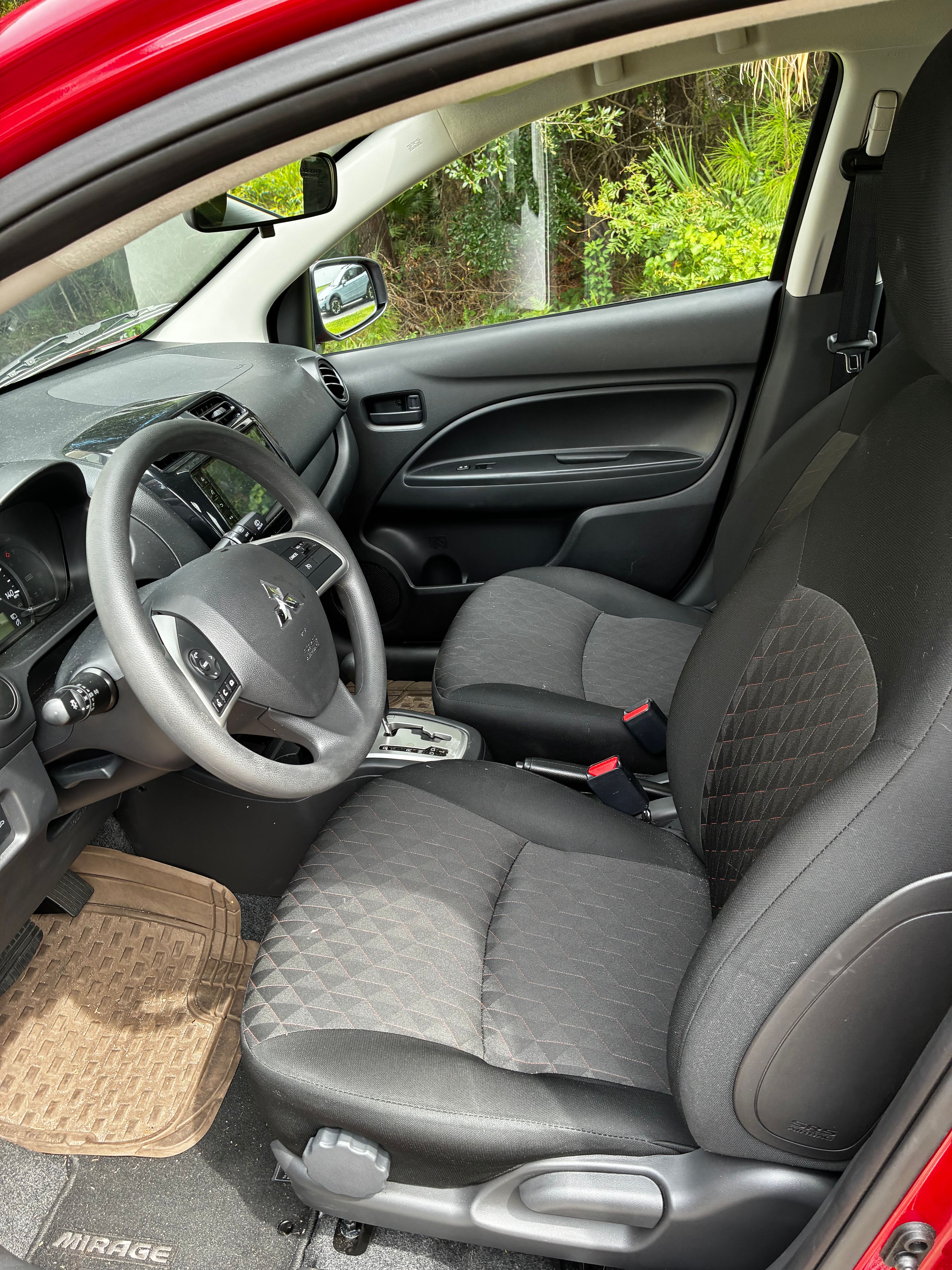 Used 2024 Mitsubishi Mirage LE FWD image 6