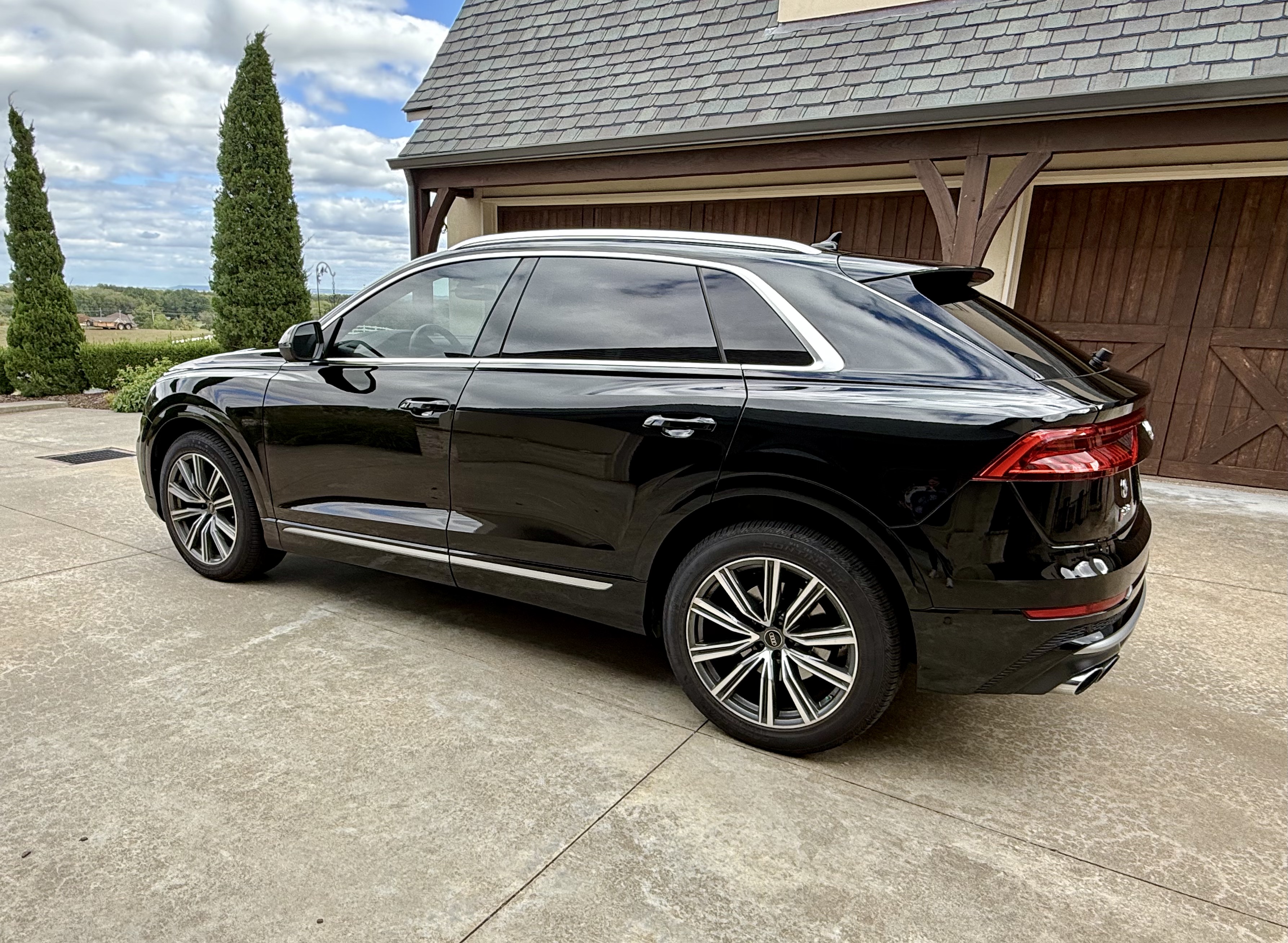 Used 2022 Audi SQ8 Prestige AWD/4WD image 6
