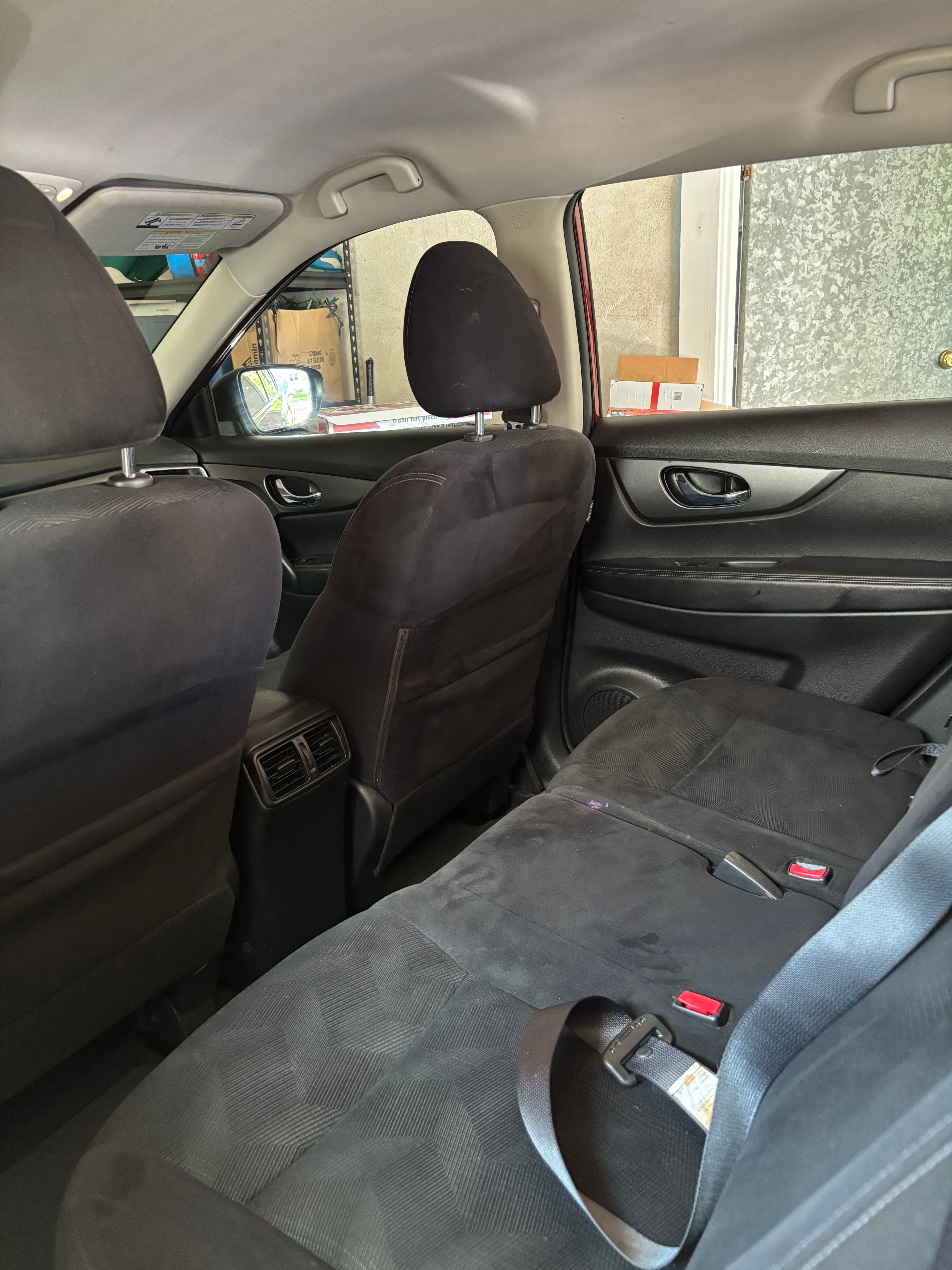 Used 2016 Nissan Rogue S AWD/4WD image 14