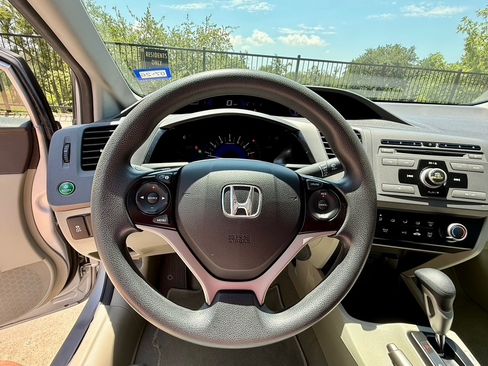 Used 2012 Honda Civic LX image 11