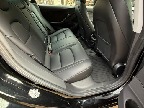 Used 2019 Tesla Model 3 Long Range image 11