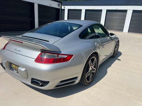 Used 2007 Porsche 911 Turbo AWD/4WD image 12