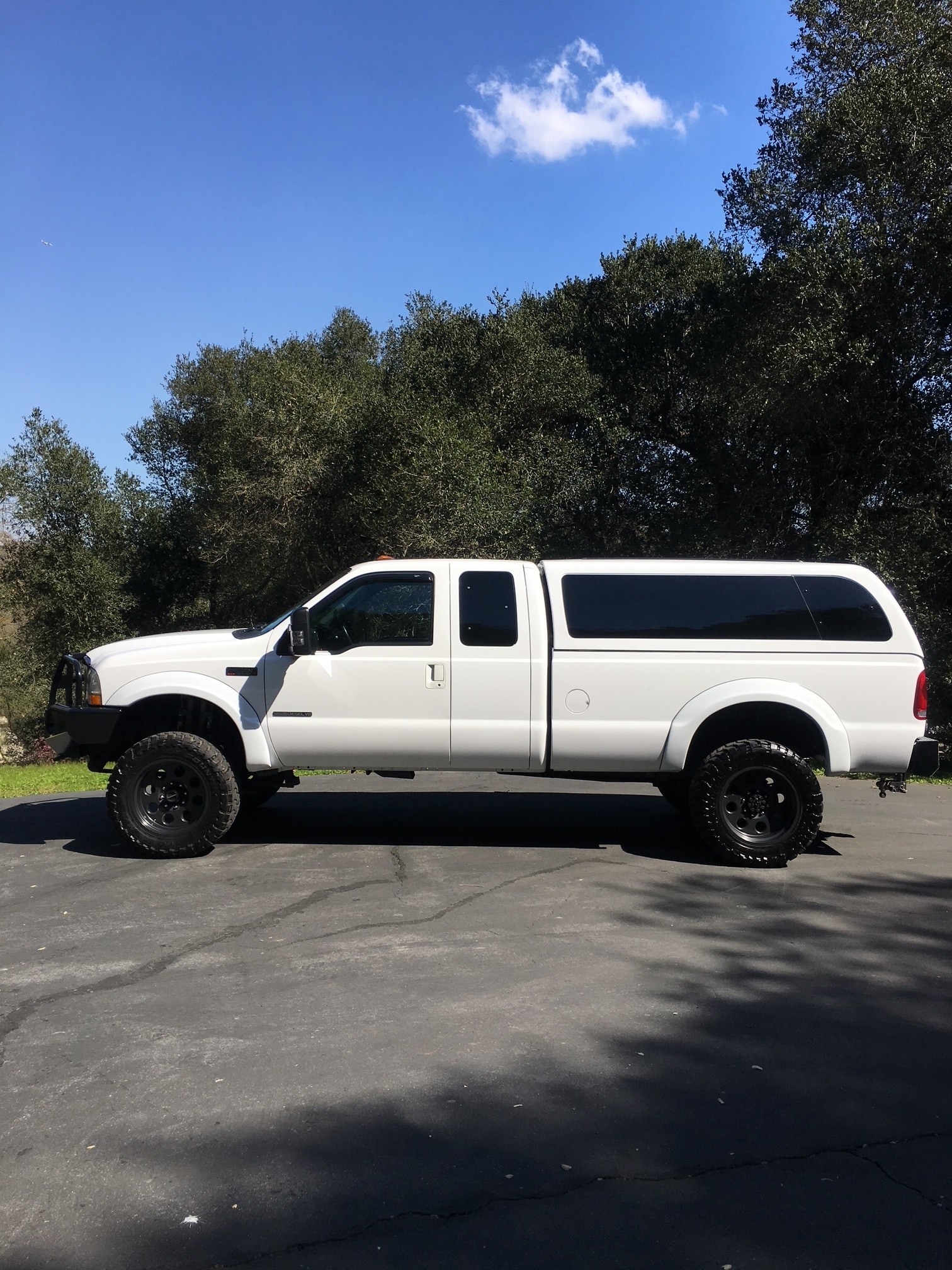 Used 2003 Ford F250 XLT AWD/4WD image 5
