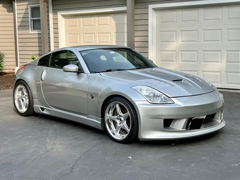 Used 2003 Nissan 350Z Touring image 4