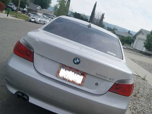 Used 2007 BMW 525xi Sedan AWD/4WD image 6