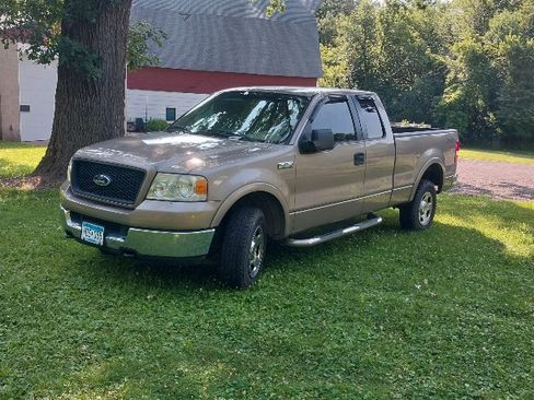Used 2005 Ford F150 XLT AWD/4WD image 1
