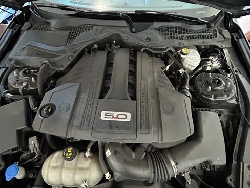 Used 2022 Ford Mustang GT Premium w/ Equipment Group 401A image 10