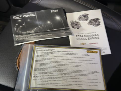 Used 2024 GMC Sierra 3500 AT4 w/ AT4 Premium Plus Package image 29