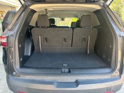 Used 2020 Chevrolet Traverse LS w/ LPO, Blackout Package image 15