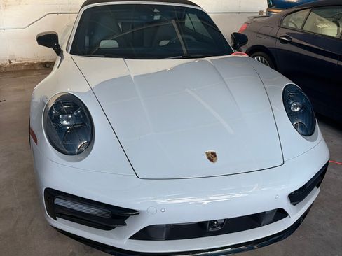 Used 2024 Porsche 911 Carrera S RWD image 6