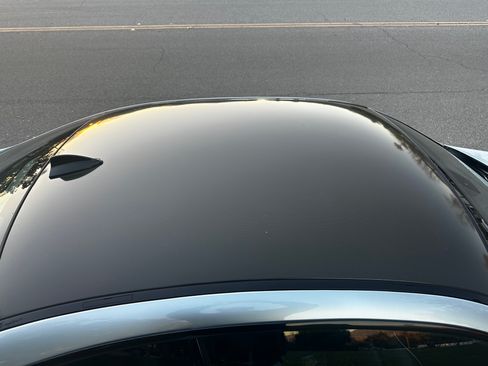 Used 2011 BMW M3 Coupe image 5