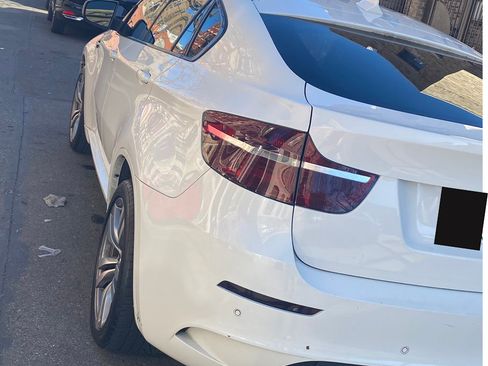 Used 2012 BMW X6 M image 15