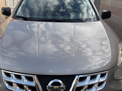 Used 2012 Nissan Rogue S w/ Special Edition Pkg FWD image 2