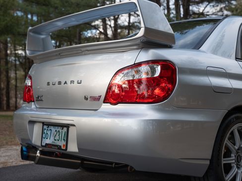 Used 2004 Subaru Impreza WRX STI image 12
