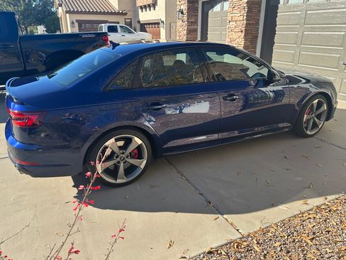 Used 2019 Audi S4 Premium Plus w/ Premium Plus Package image 5