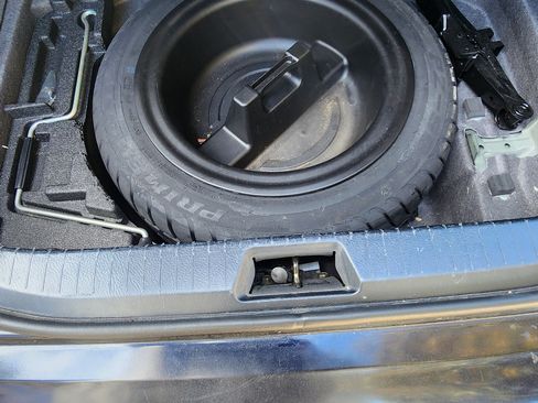 Used 2004 Lexus LS 430 image 12