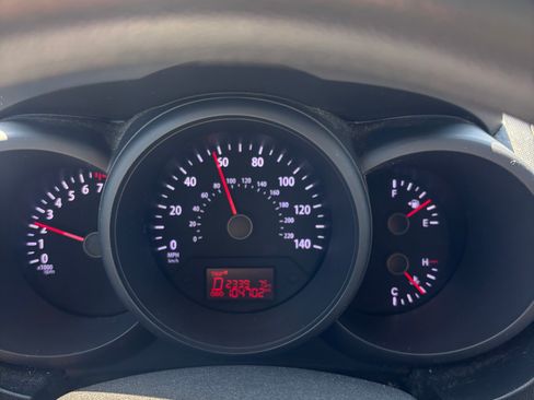 Used 2013 Kia Soul FWD image 2