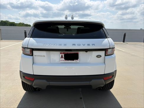 Used 2017 Land Rover Range Rover Evoque SE Premium AWD/4WD image 6
