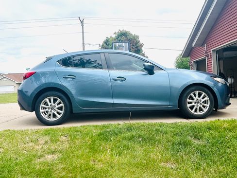 Used 2014 MAZDA MAZDA3 i Touring w/ Moonroof Package 1 FWD image 6