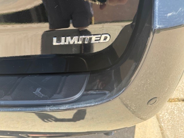 Used 2015 Toyota Sienna Limited Premium FWD image 5