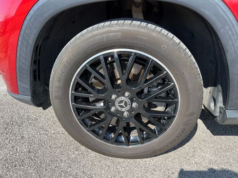 Used 2020 Mercedes-Benz GLE 450 4MATIC image 9