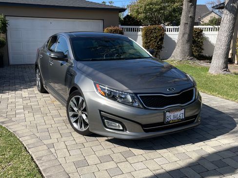 Used 2015 Kia Optima SX w/ SX Turbo Premium Package FWD image 2