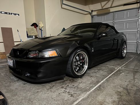 Used 2004 Ford Mustang Cobra image 13