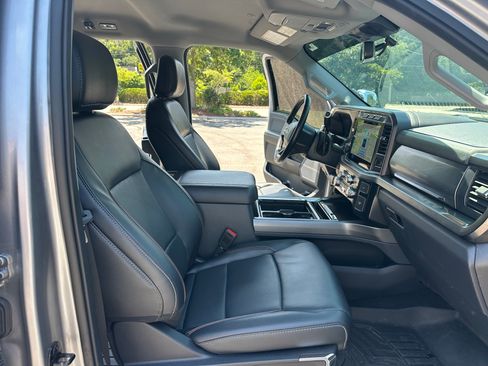 Used 2023 Ford F250 Lariat w/ Tow Technology Package AWD/4WD image 23