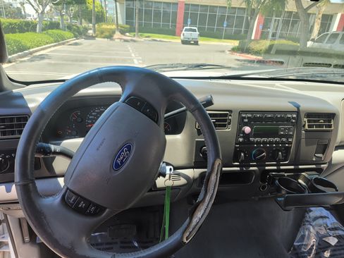 Used 2003 Ford F250 XLT RWD image 15