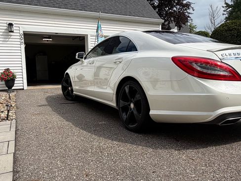 Used 2014 Mercedes-Benz CLS 550 image 4
