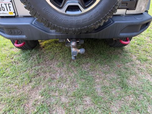 Used 2017 Jeep Wrangler Unlimited Rubicon AWD/4WD image 15