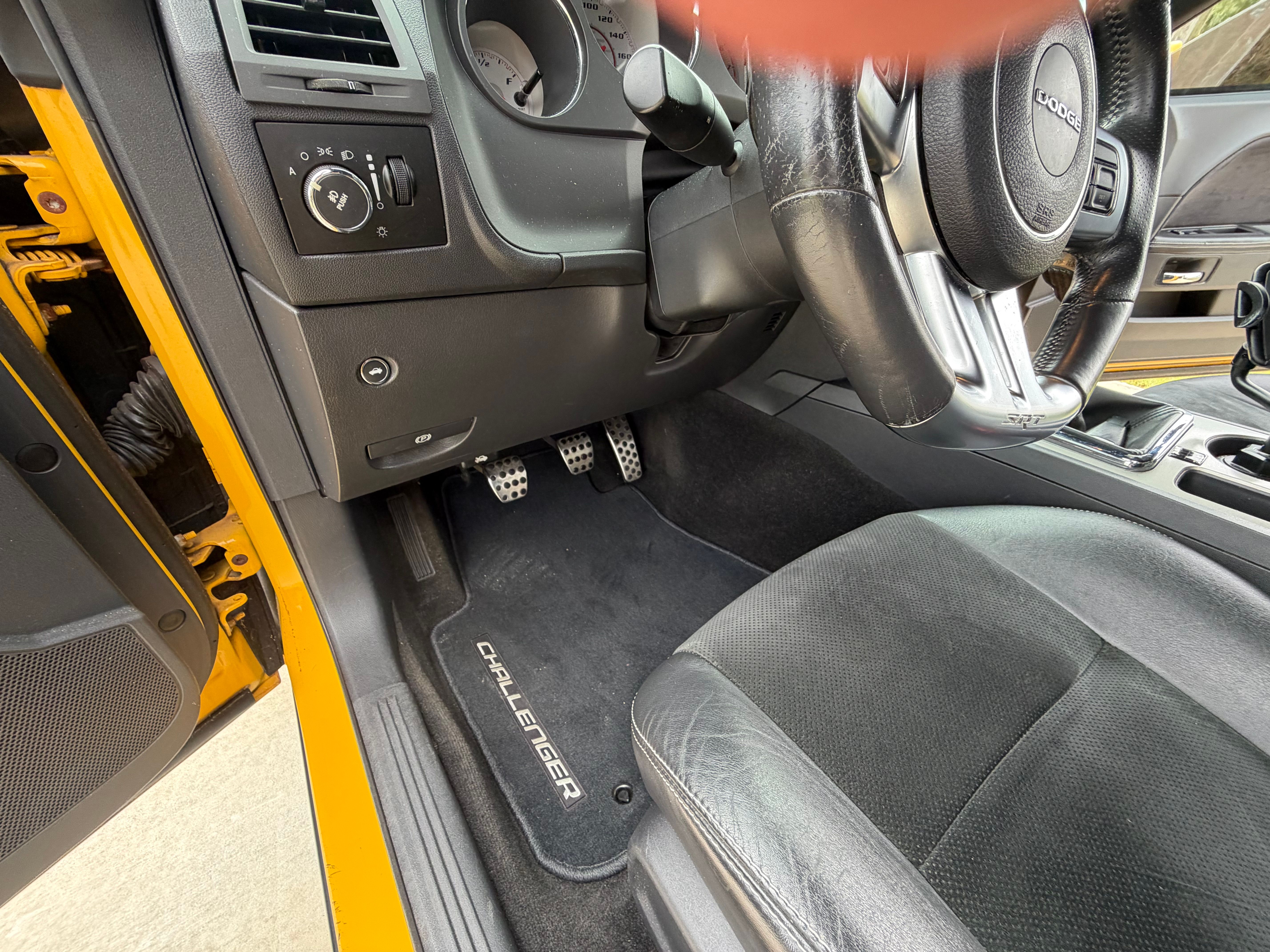 Used 2012 Dodge Challenger SRT8 Yellow Jacket w/ Premium Sound Group RWD image 12