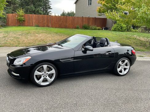 Used 2012 Mercedes-Benz SLK 350 image 1