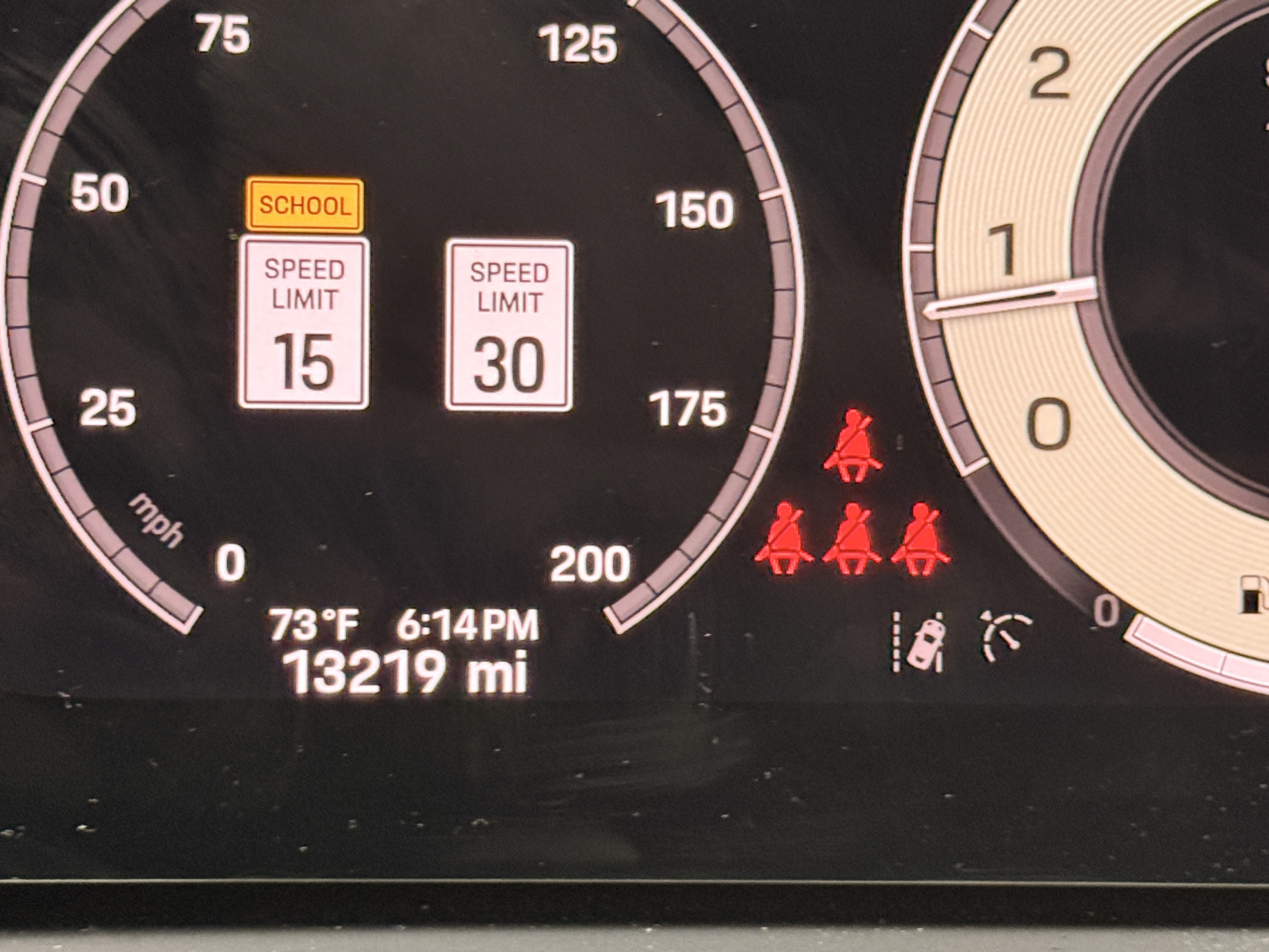 Used 2025 Porsche Cayenne GTS AWD/4WD image 17