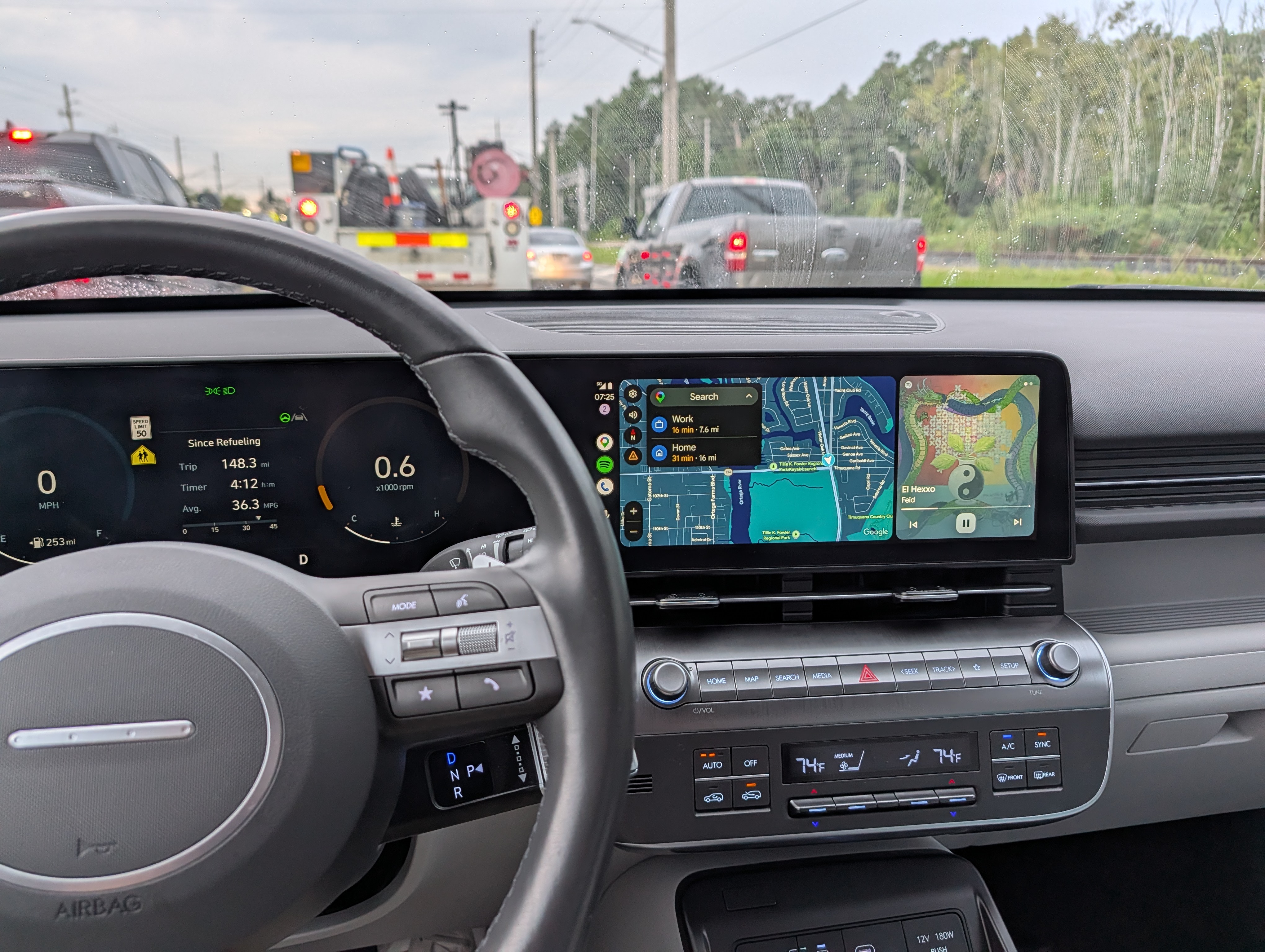 Used 2024 Hyundai Kona SEL w/ Convenience Package FWD image 6