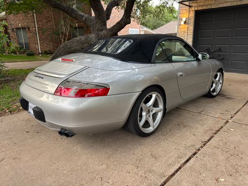 Used 2001 Porsche 911 Cabriolet 2D image 10