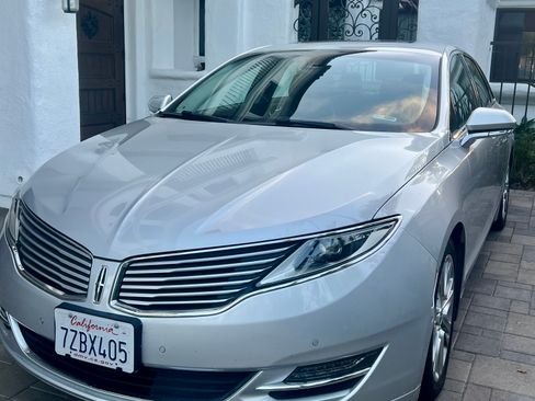 Used 2014 Lincoln MKZ Hybrid w/ Equipment Group 202A Reserve image 13