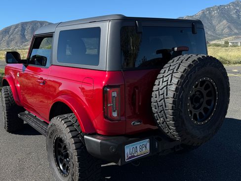 Used 2021 Ford Bronco Outer Banks image 4